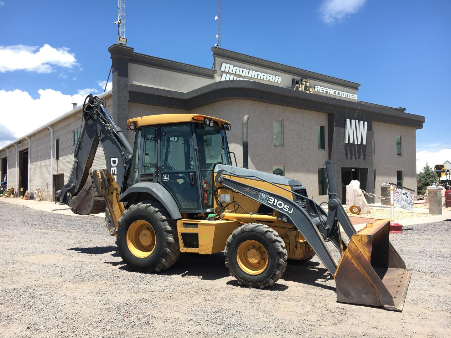 ./imagenes/INVOICE/2019/16852/RETROEXCAVADORA JOHN DEERE 310SJ (76).JPG